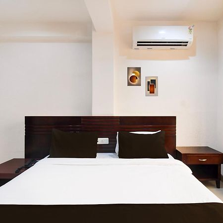 Super Townhouse Harmu Road Formerly Elite City Ranchi Exterior photo