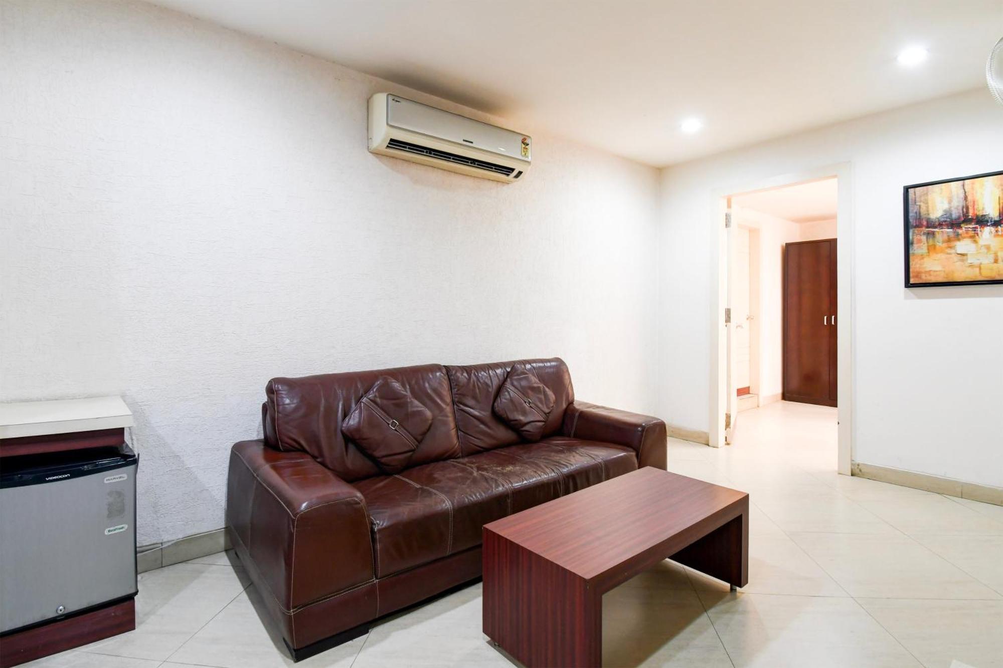 Super Townhouse Harmu Road Formerly Elite City Ranchi Exterior photo