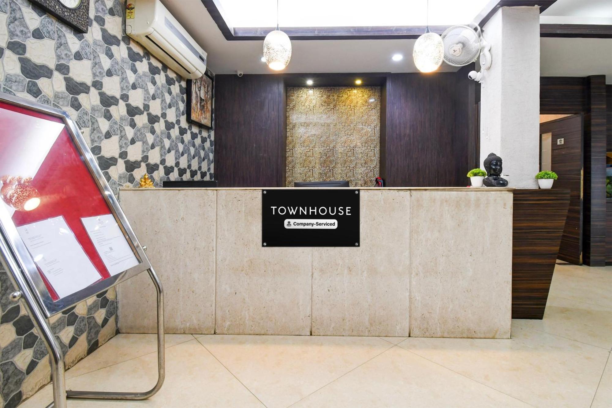 Super Townhouse Harmu Road Formerly Elite City Ranchi Exterior photo