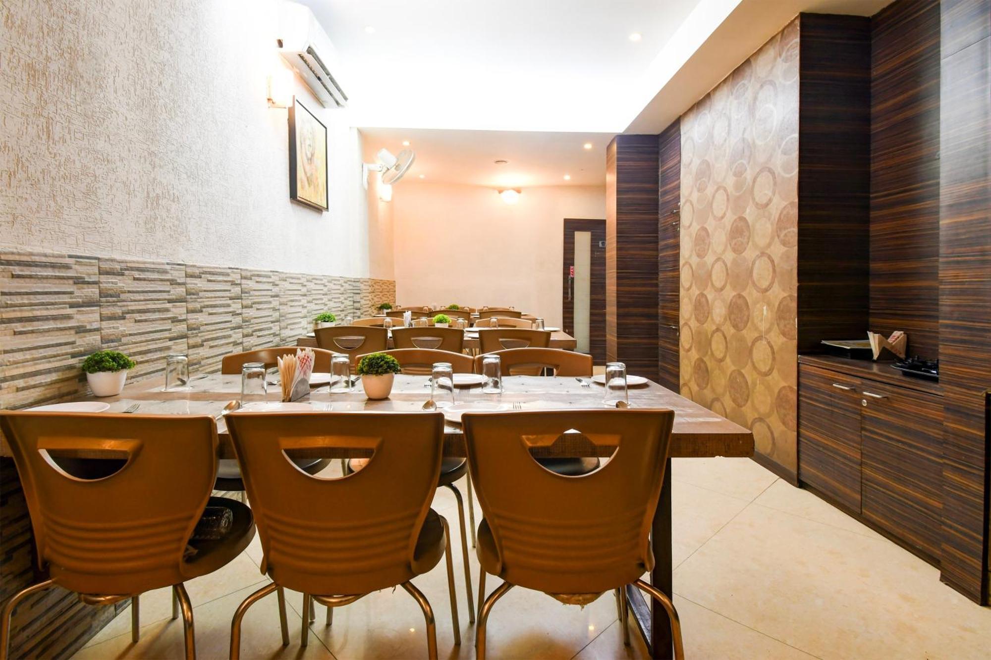 Super Townhouse Harmu Road Formerly Elite City Ranchi Exterior photo
